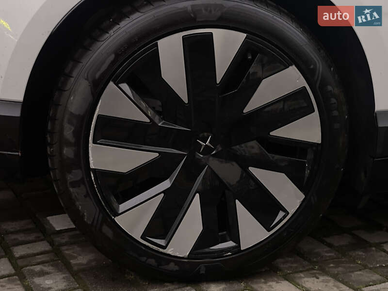 Внедорожник / Кроссовер Polestar 4 2024 в Ивано-Франковске