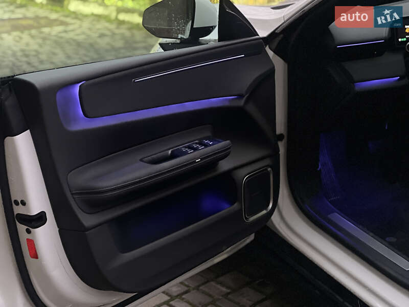 Внедорожник / Кроссовер Polestar 4 2024 в Ивано-Франковске