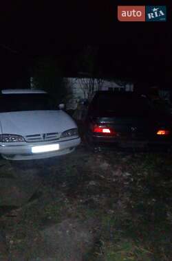 Седан Pontiac Bonneville 1992 в 