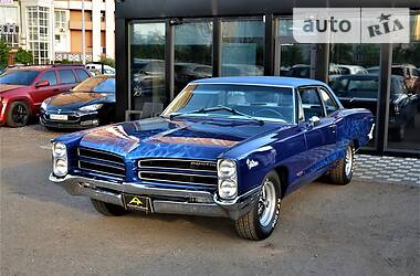 Седан Pontiac Catalina 1966 в 