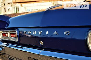 Седан Pontiac Catalina 1966 в 