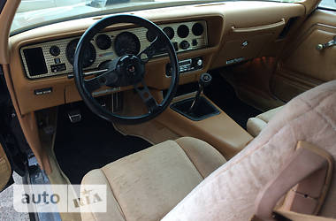 Купе Pontiac Firebird 1978 в 