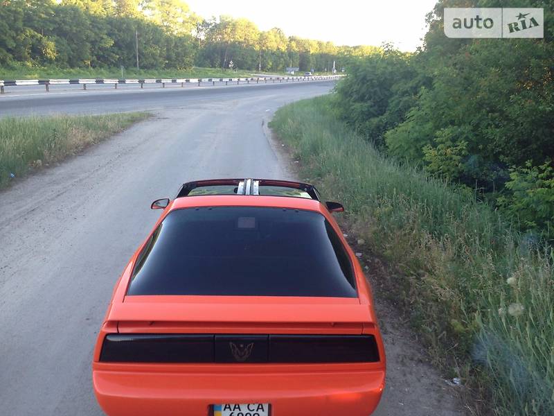 Купе Pontiac Firebird 1988 в Запорожье фото 6 Купе Pontiac Firebird 1988 в Запорожье