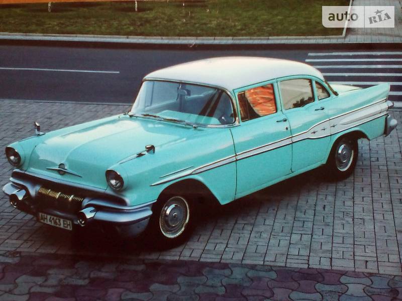 Pontiac Strato Chief 1957 року