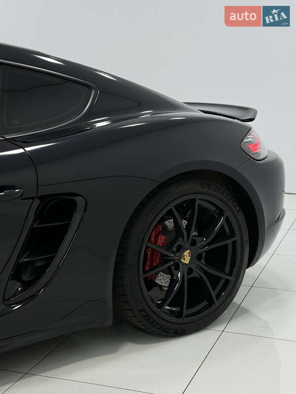 Купе Porsche 718 Cayman 2023 в Одесі фото 13 Купе Porsche 718 Cayman 2023 в Одесі