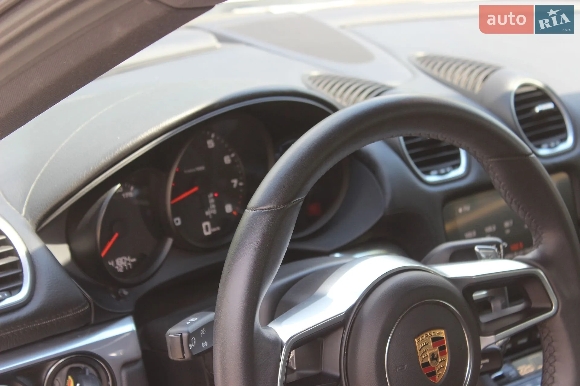 2018 Porsche 718 Cayman - мініатюра 19