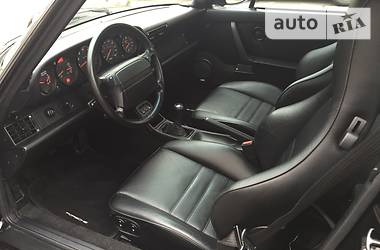 Купе Porsche 911 1991 в 