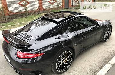 Купе Porsche 911 2015 в Киеве