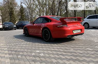 Купе Porsche 911 2006 в 