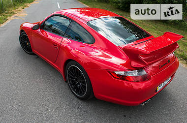 Купе Porsche 911 2006 в 