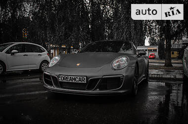 Купе Porsche 911 2017 в 