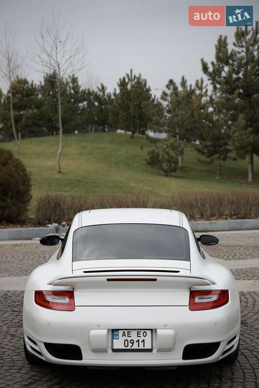 Купе Porsche 911 2008 в Днепре