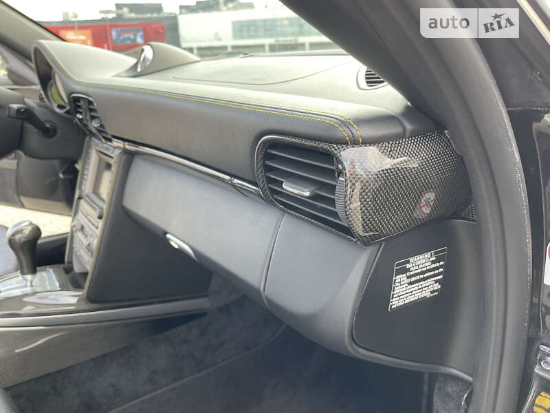 Купе Porsche 911 2008 в Киеве фото 20 Купе Porsche 911 2008 в Киеве