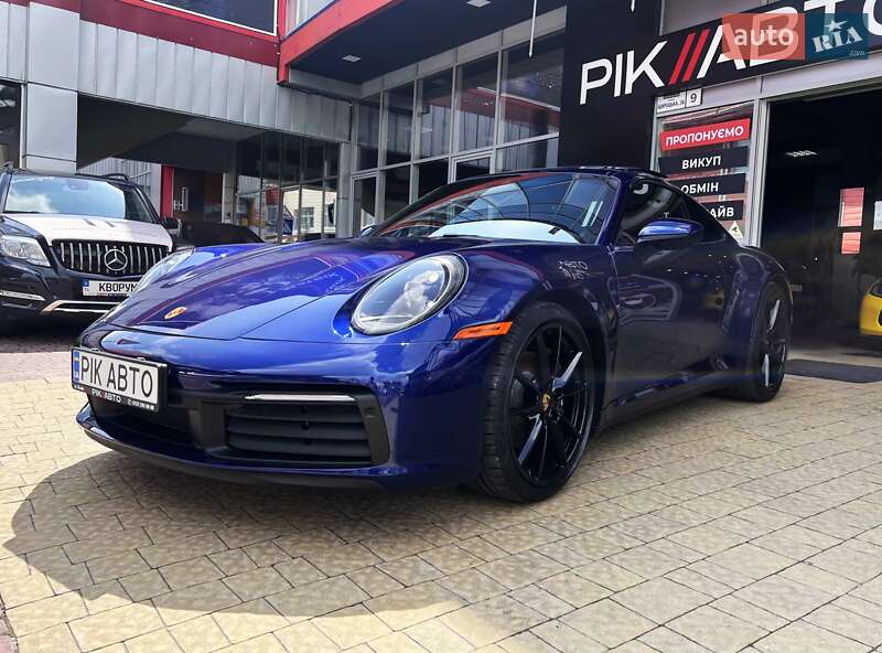 Купе Porsche 911 2022 в Львове