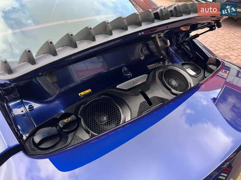 Купе Porsche 911 2022 в Львове