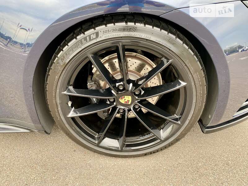 Купе Porsche 911 2019 в Києві