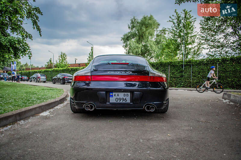 Купе Porsche 911 2002 в Киеве фото 17 Купе Porsche 911 2002 в Киеве