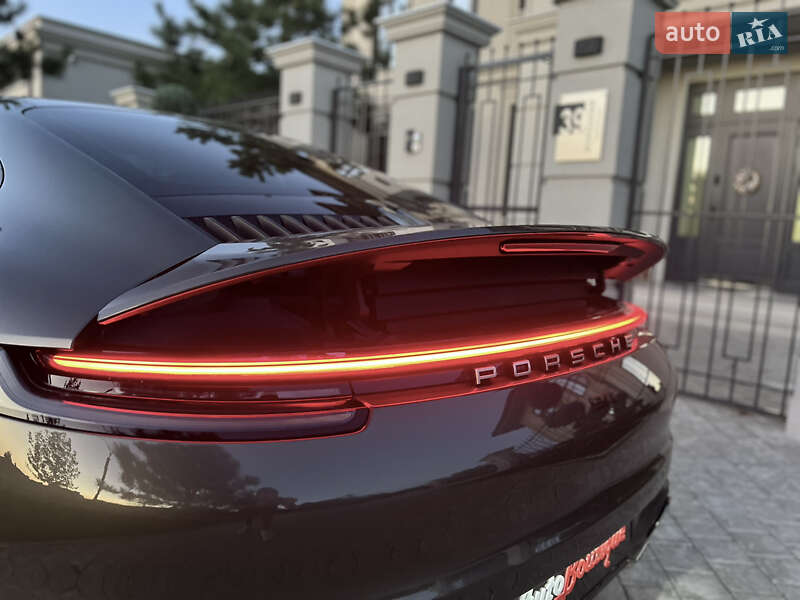 Купе Porsche 911 2019 в Одесі