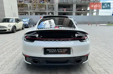 Porsche 911 2019