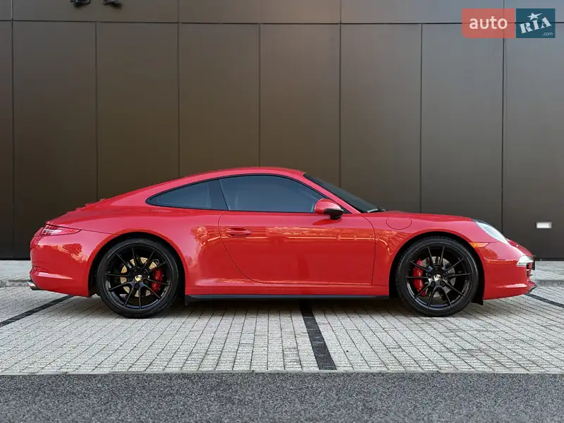 Porsche 911 2012