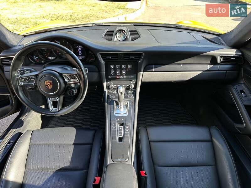 Купе Porsche 911 2017 в Днепре