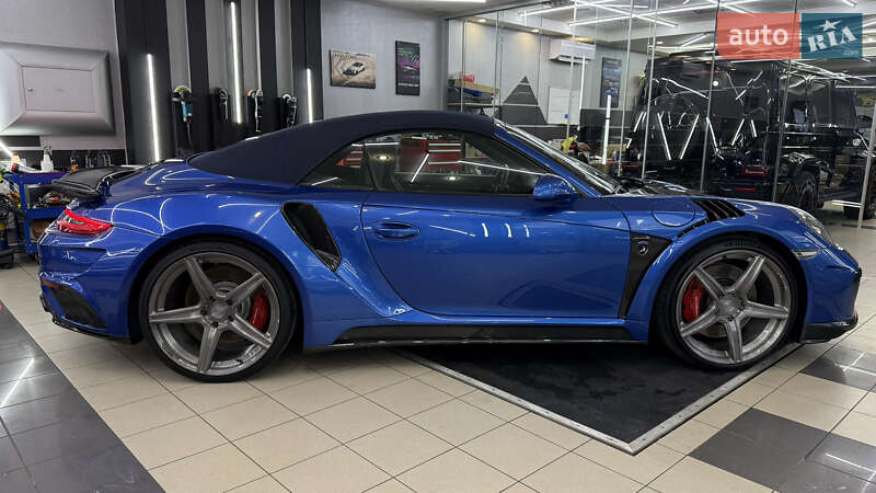 Купе Porsche 911 2013 в Дніпрі