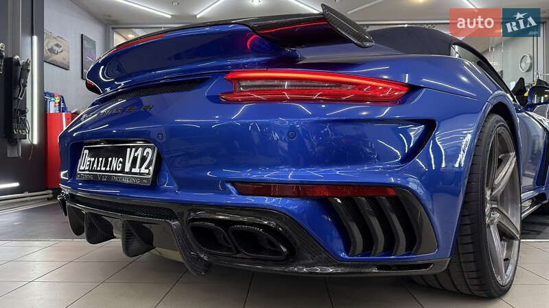 Купе Porsche 911 2013 в Дніпрі