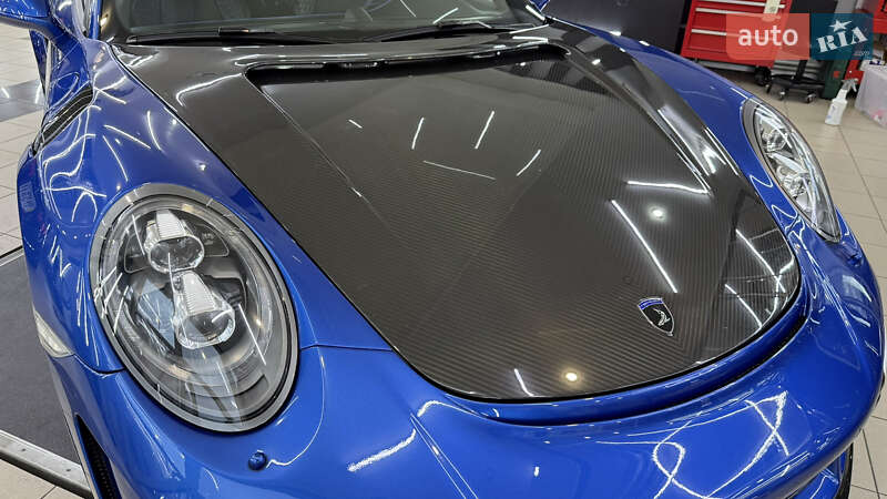 Купе Porsche 911 2013 в Дніпрі