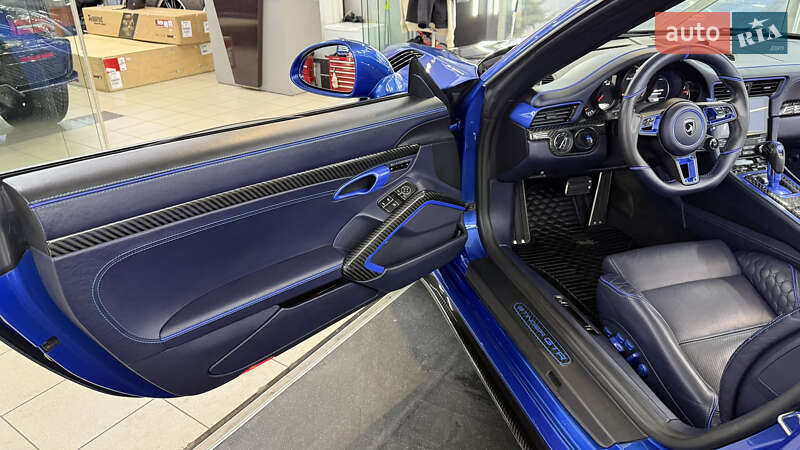 Купе Porsche 911 2013 в Дніпрі