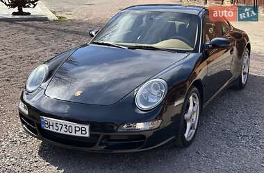 Купе Porsche 911 2006 в 