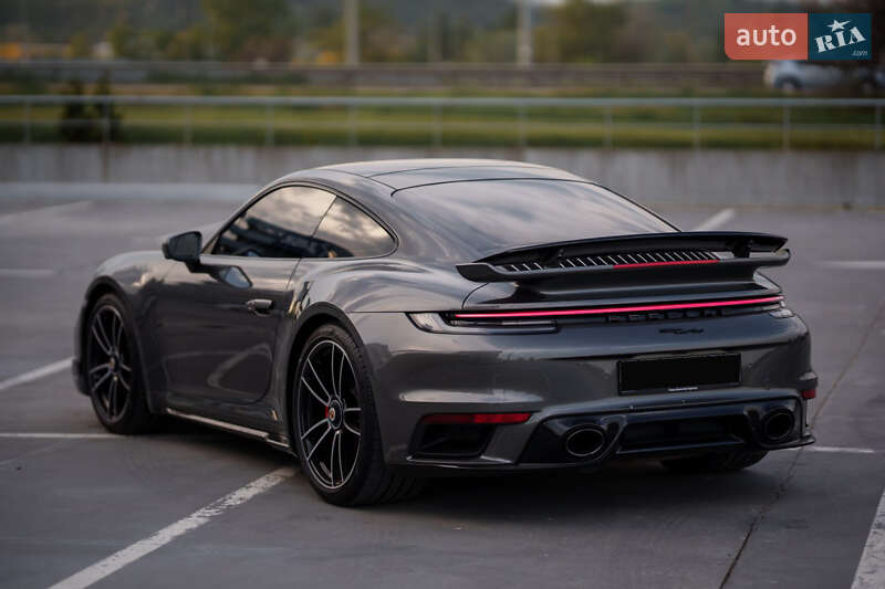 Купе Porsche 911 2021 в Киеве