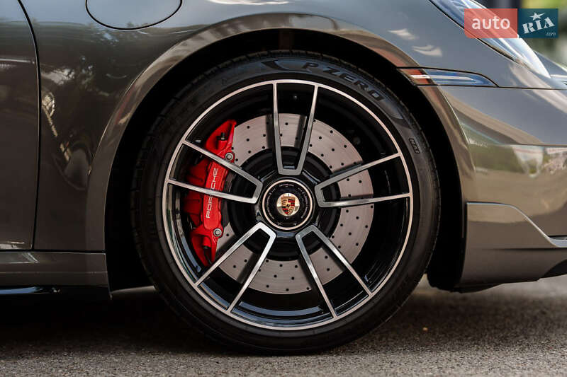 Купе Porsche 911 2021 в Киеве
