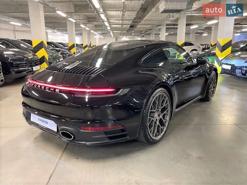Купе Porsche 911 2022 в Киеве