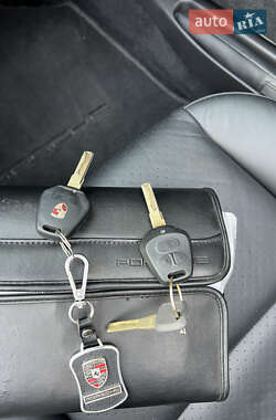 Купе Porsche 911 2004 в 