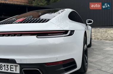 Купе Porsche 911 2020 в 