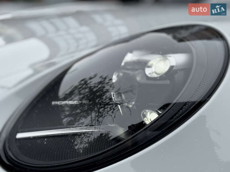Купе Porsche 911 2020 в Киеве
