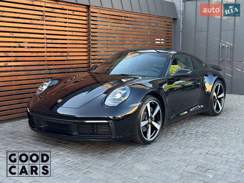 Porsche 911 2023