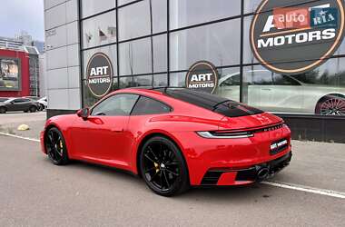 Купе Porsche 911 2022 в 
