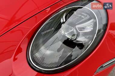 Купе Porsche 911 2022 в 