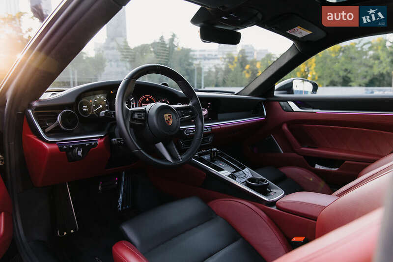Купе Porsche 911 2023 в Києві