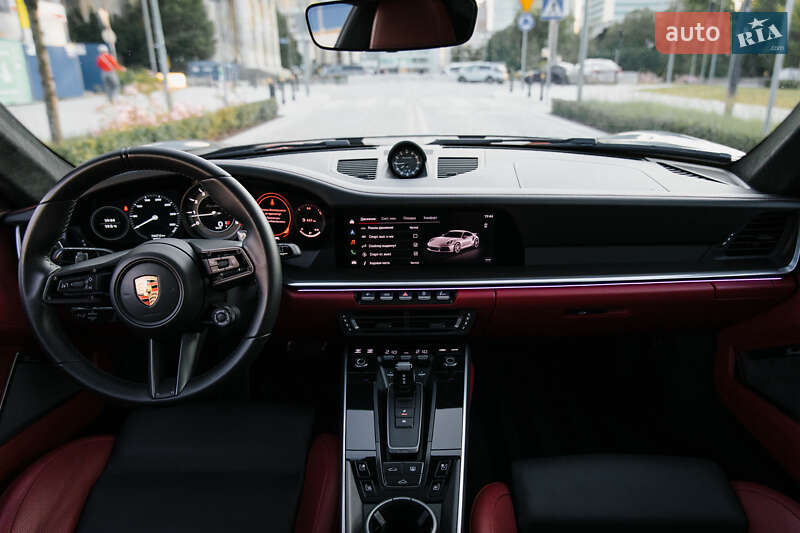 Купе Porsche 911 2023 в Києві