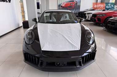 Купе Porsche 911 2025 в 