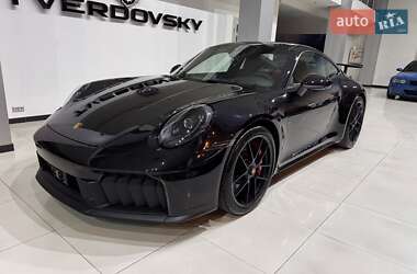Купе Porsche 911 2025 в 
