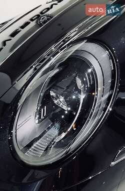 Купе Porsche 911 2025 в 