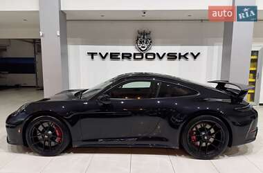 Купе Porsche 911 2025 в 