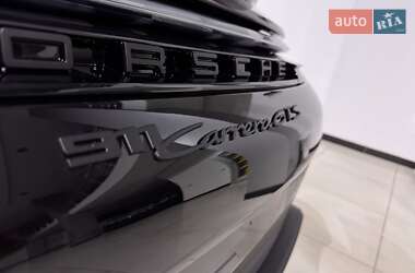 Купе Porsche 911 2025 в 