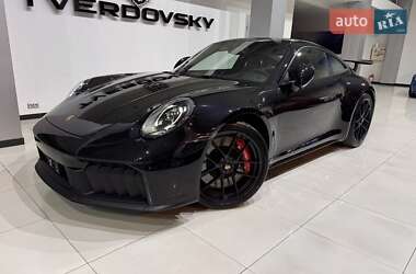 Купе Porsche 911 2025 в 