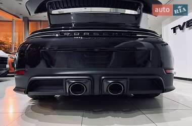 Купе Porsche 911 2025 в 