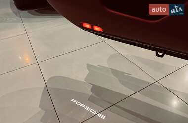 Купе Porsche 911 2025 в 