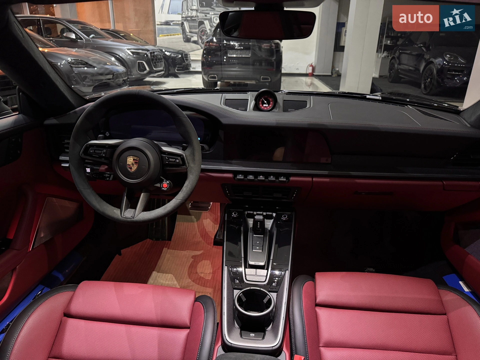 2025 Porsche 911 - мініатюра 181